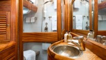 Signe -  Master Bath